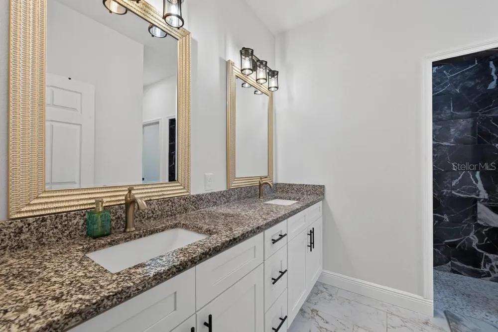8118 SEMMES STREET Tampa, FL 33604
