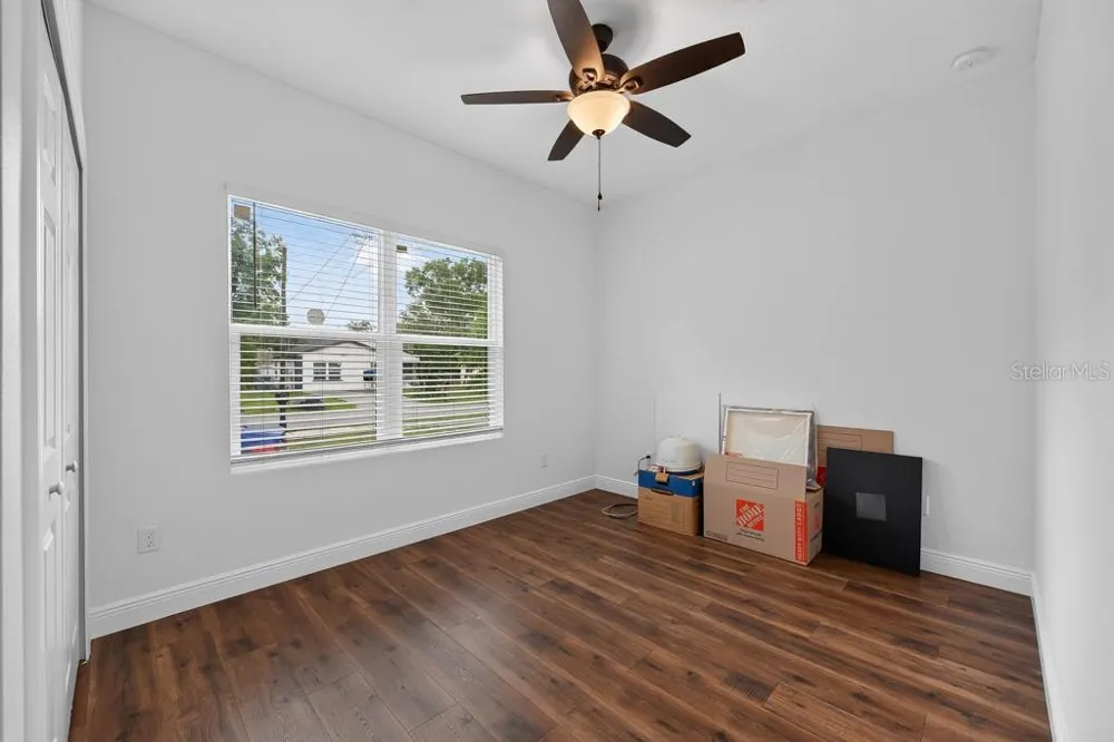 8118 SEMMES STREET Tampa, FL 33604