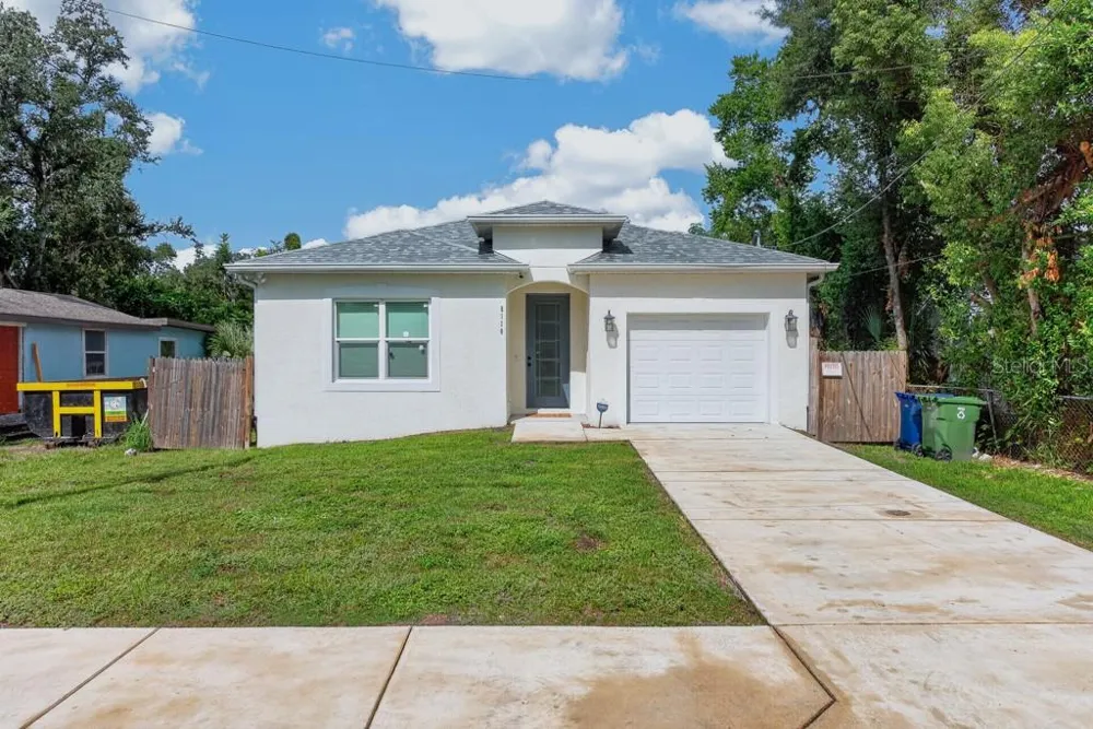 8118 SEMMES STREET Tampa, FL 33604