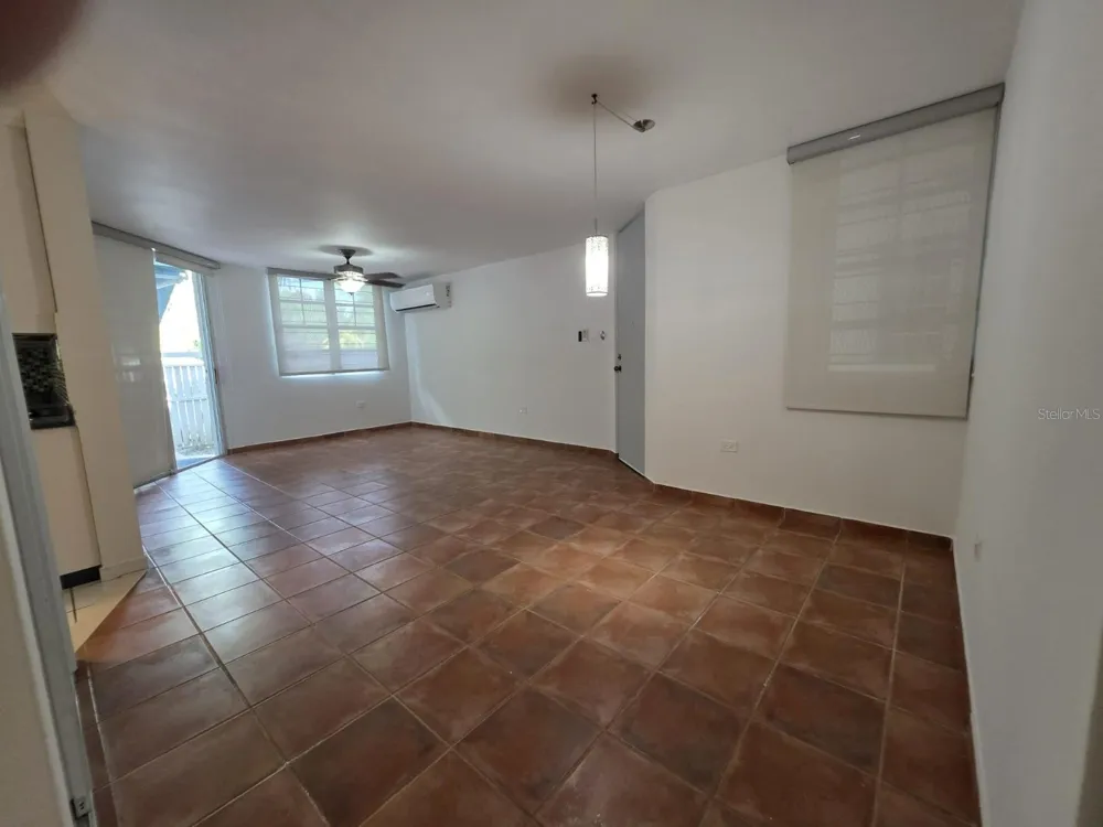 Cond. El Bosque LOS BAEZ #1602 Guaynabo, PR 00971