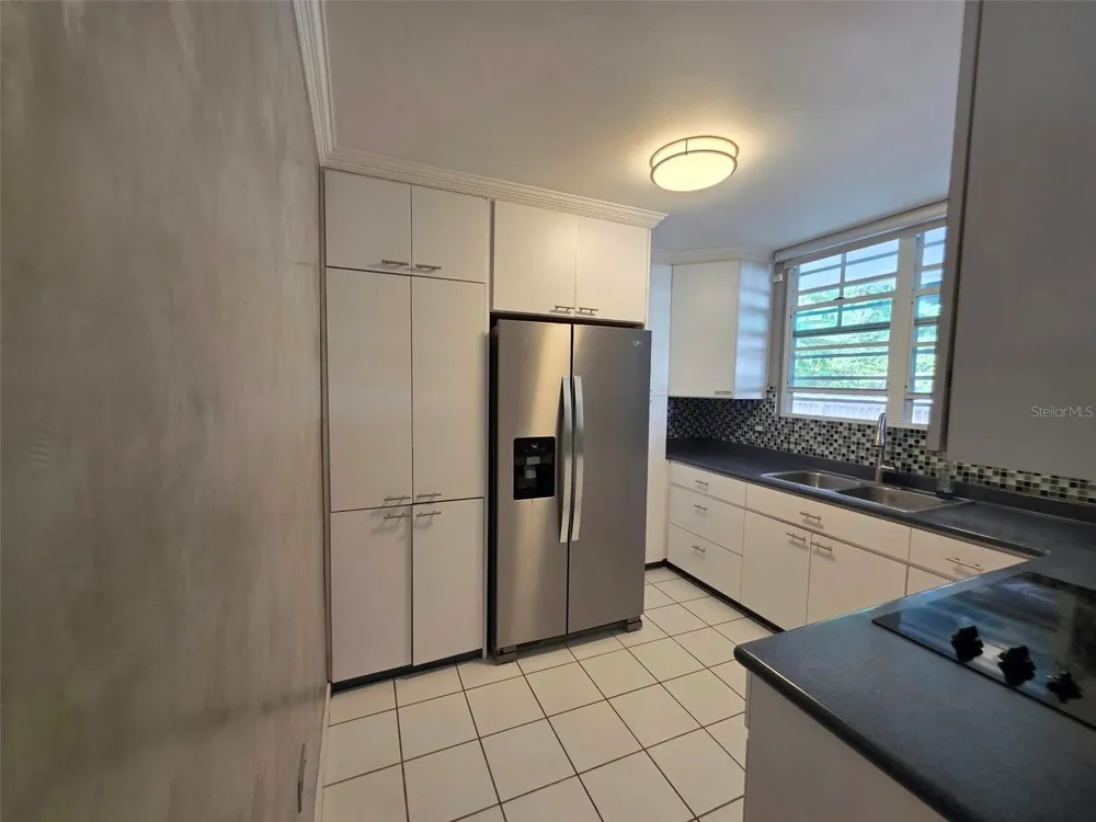 Cond. El Bosque LOS BAEZ #1602 Guaynabo, PR 00971