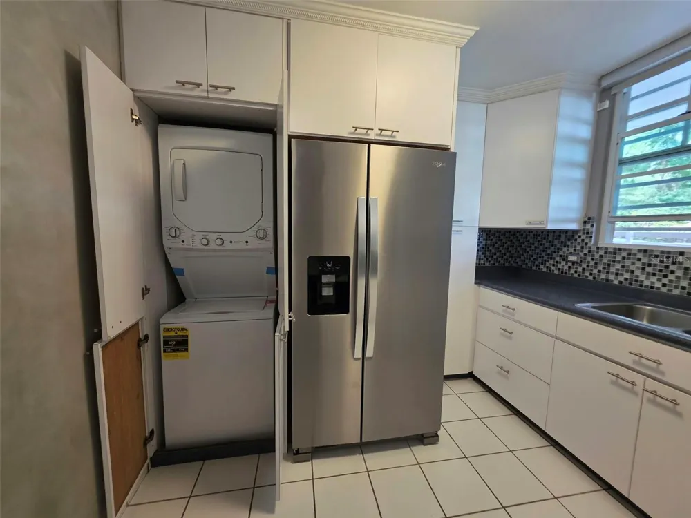 Cond. El Bosque LOS BAEZ #1602 Guaynabo, PR 00971