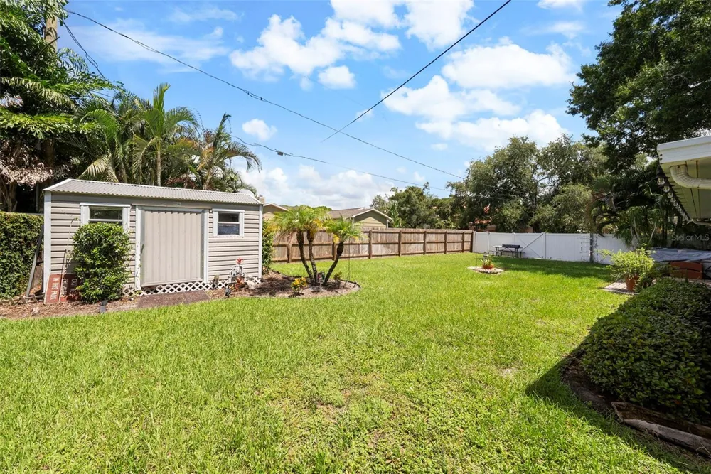 3401 W SEVILLA STREET Tampa, FL 33629