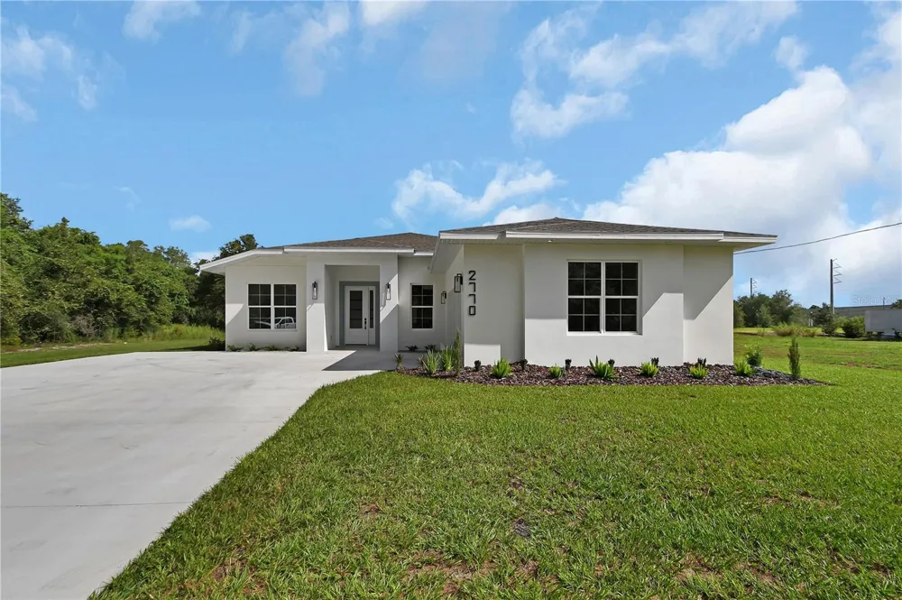 2770 MCKENZIE ROAD W Deland, FL 32724