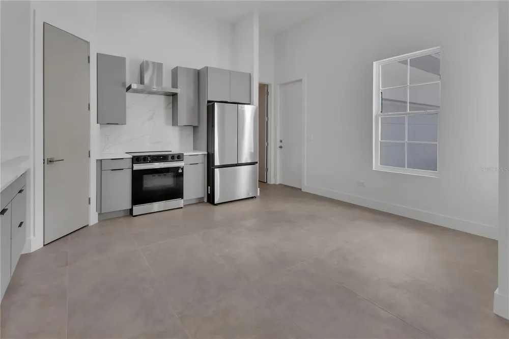 2770 MCKENZIE ROAD W Deland, FL 32724