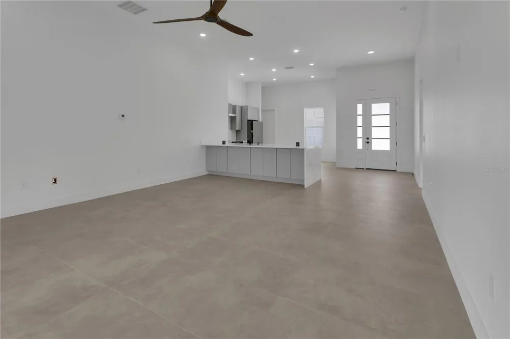 2770 MCKENZIE ROAD W Deland, FL 32724