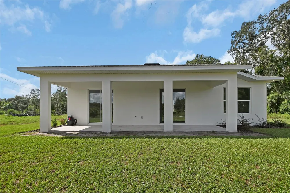 2770 MCKENZIE ROAD W Deland, FL 32724