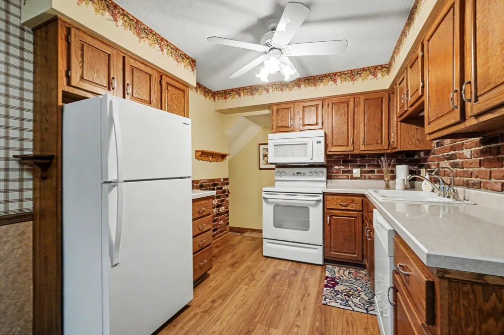 4802 Foxfire Trail Portage City, MI 49024
