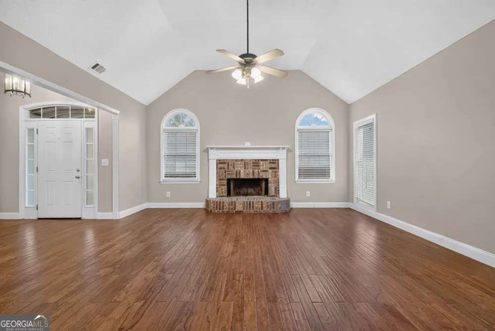 1880 Ashton Brooke LN Buford, GA 30519