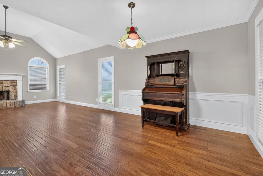 1880 Ashton Brooke LN Buford, GA 30519