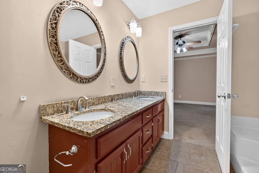 1880 Ashton Brooke LN Buford, GA 30519