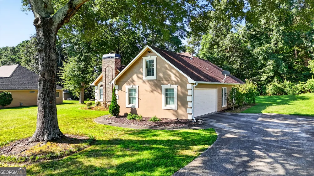 1880 Ashton Brooke LN Buford, GA 30519