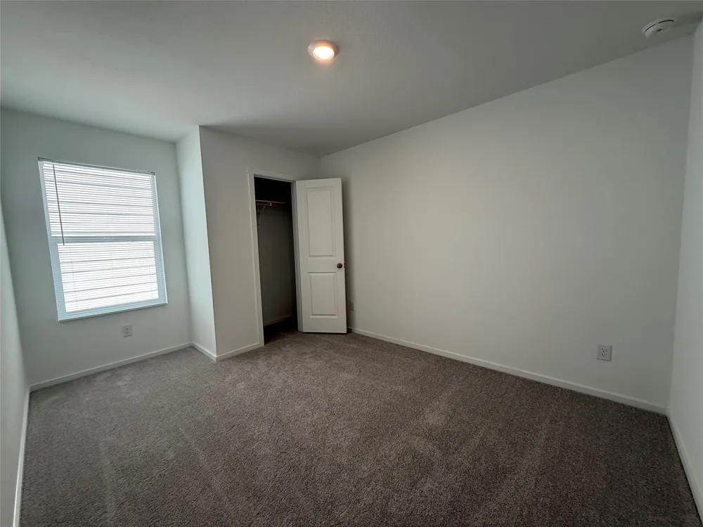 785 Whoopers Loop Uhland, TX 78640
