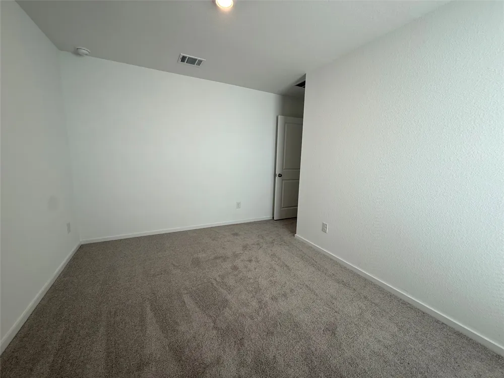 785 Whoopers Loop Uhland, TX 78640