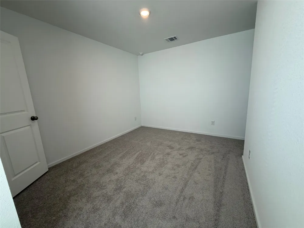 785 Whoopers Loop Uhland, TX 78640
