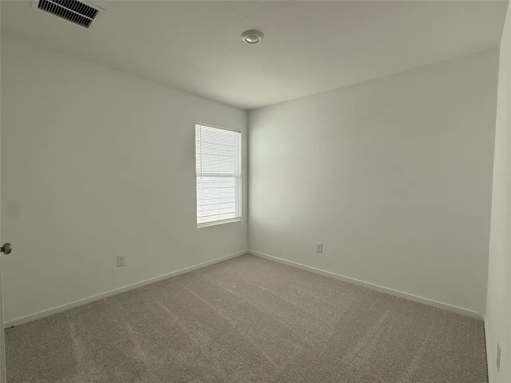 785 Whoopers Loop Uhland, TX 78640