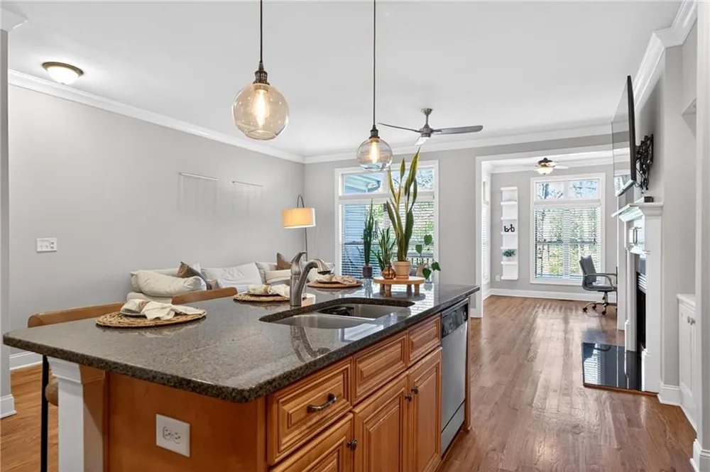 7690 Willoughby Court Alpharetta, GA 30005