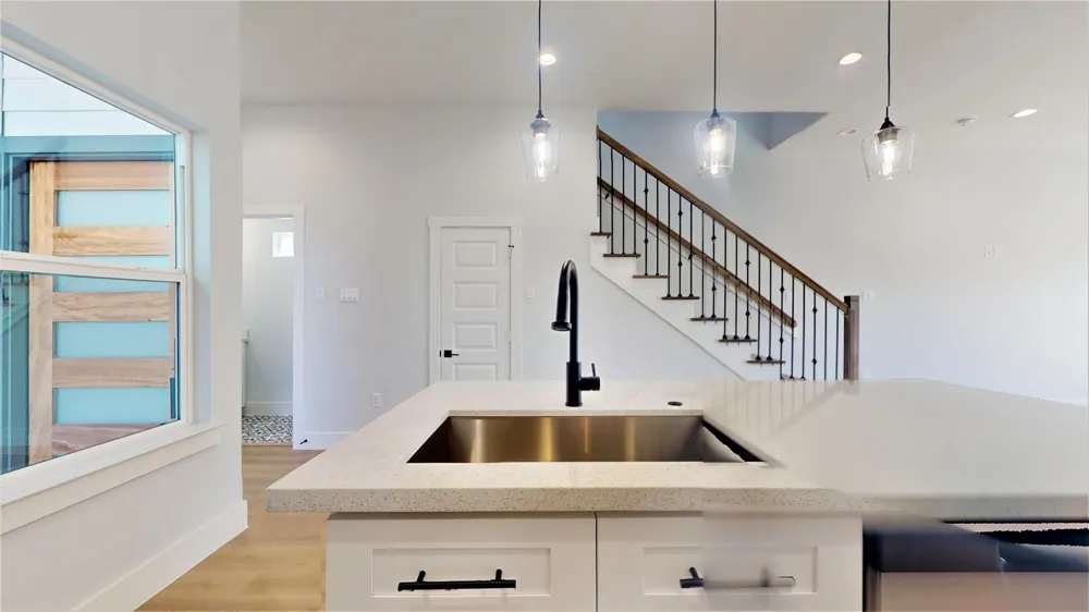 12246 Kirkgard Houston, TX 77045