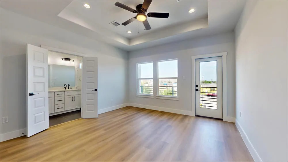 12246 Kirkgard Houston, TX 77045