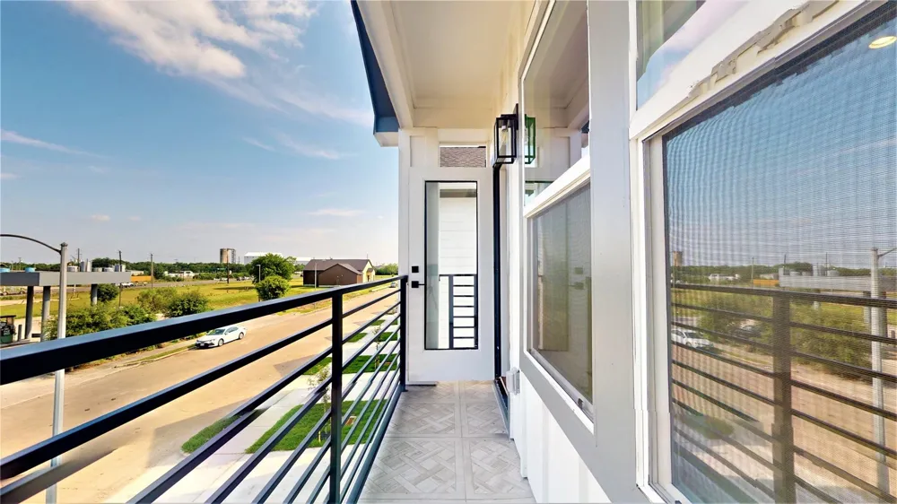 12246 Kirkgard Houston, TX 77045