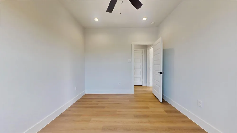 12246 Kirkgard Houston, TX 77045
