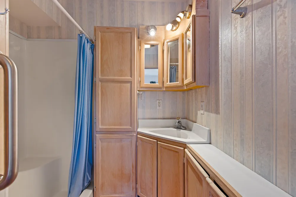 4079 Bennett Court Adrian, MI 49221