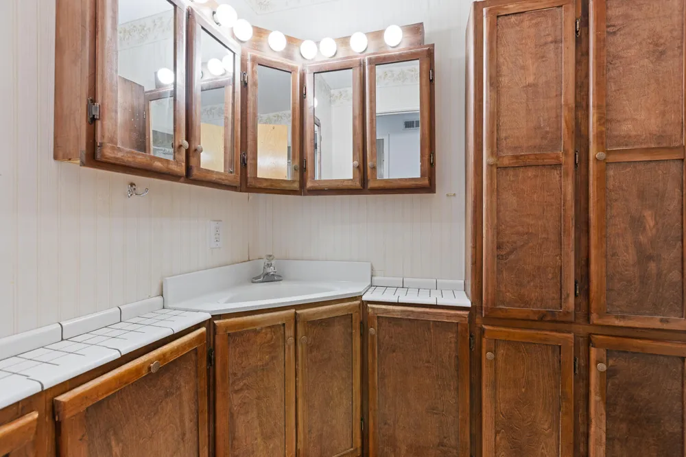 4079 Bennett Court Adrian, MI 49221