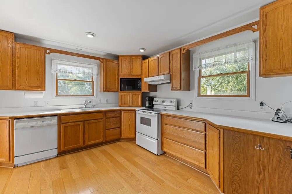 4079 Bennett Court Adrian, MI 49221