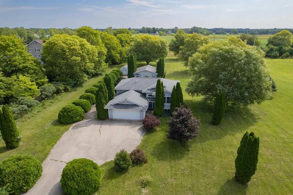 4079 Bennett Court Adrian, MI 49221