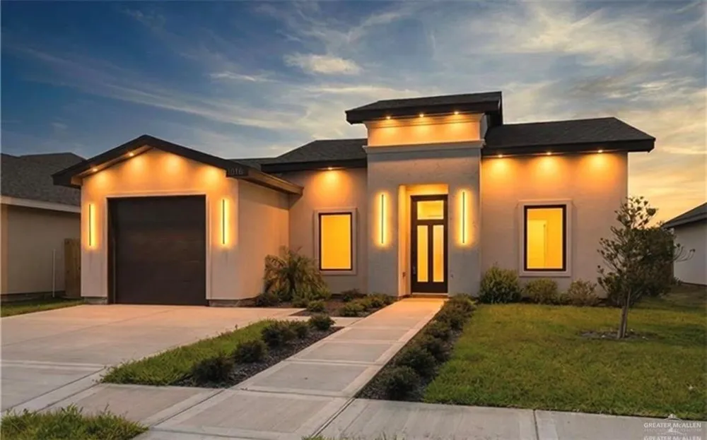1816 Yellowwood Street San Juan, TX 78589