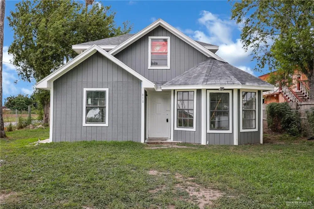 810 Catarina Street Weslaco, TX 78596