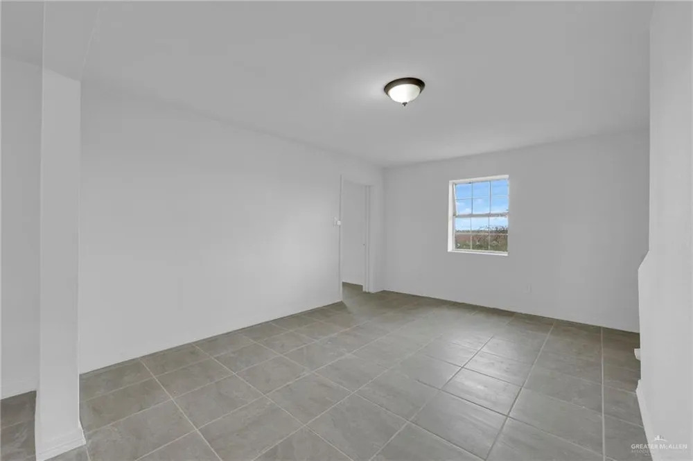 810 Catarina Street Weslaco, TX 78596