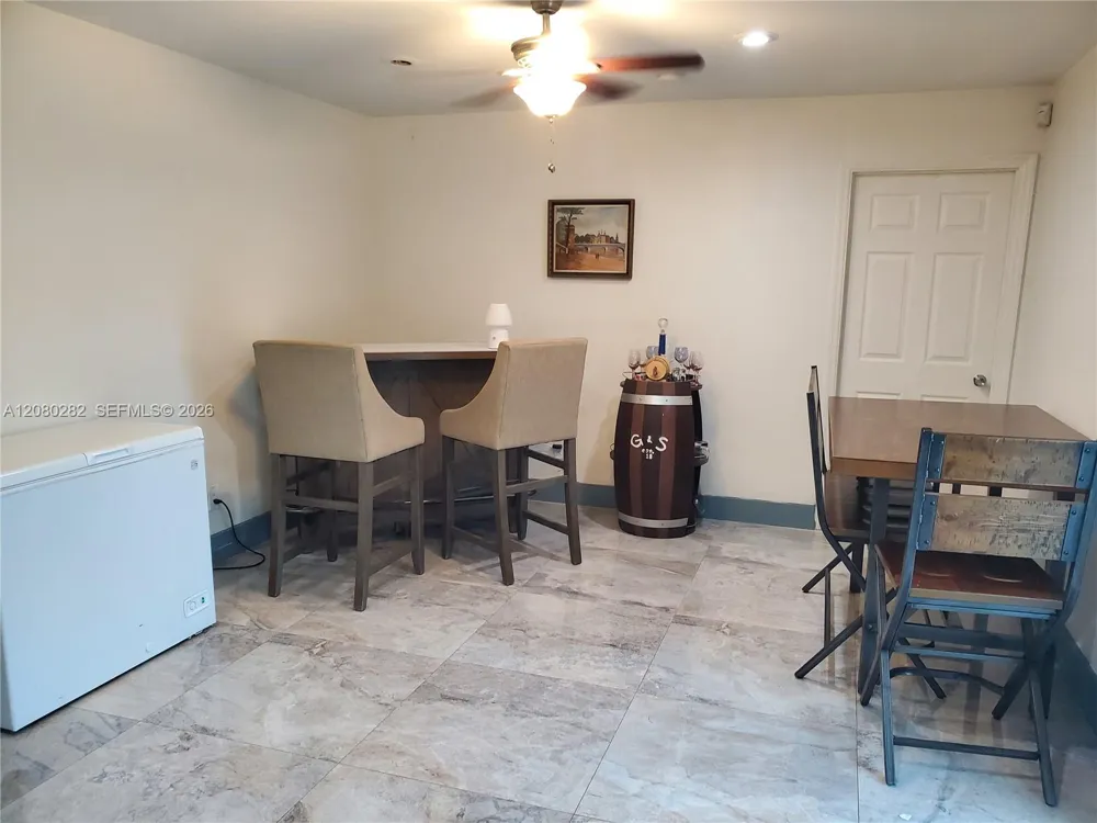16630 SW 102nd Pl Miami, FL 33157