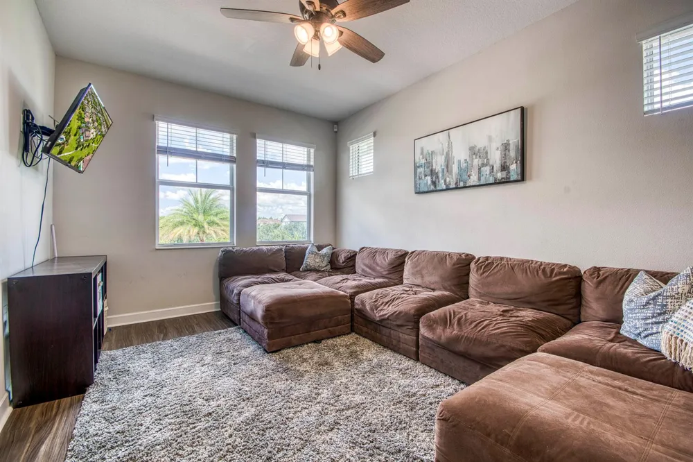 1086 Ember Ridge Run Loxahatchee, FL 33470