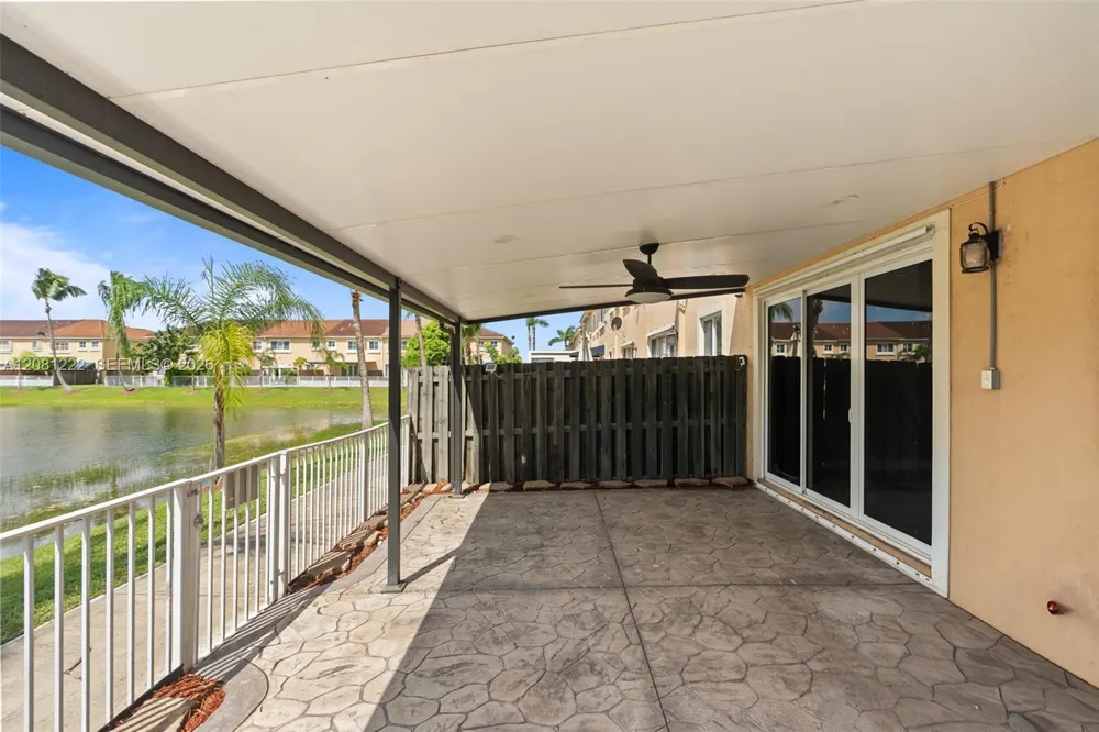 16570 SW 70th St Miami, FL 33193