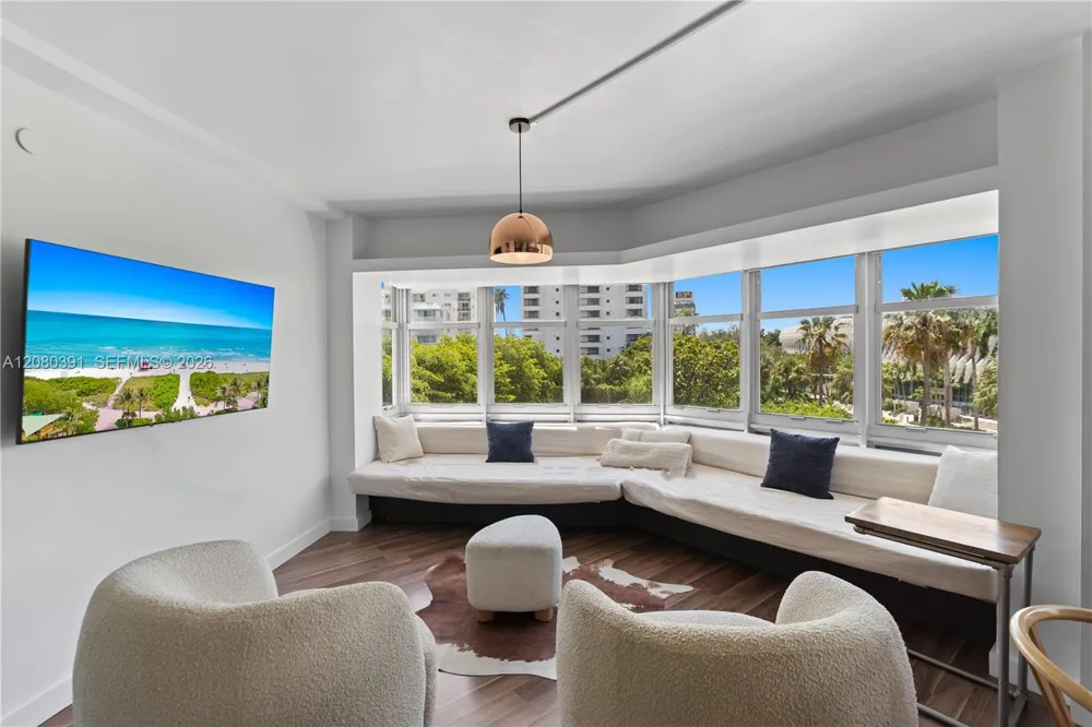 1881 Washington Ave #4G Miami Beach, FL 33139