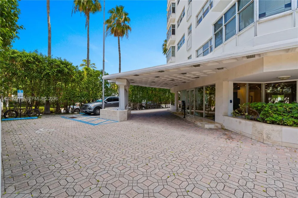1881 Washington Ave #4G Miami Beach, FL 33139