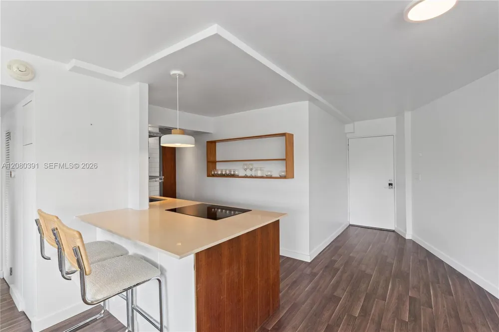 1881 Washington Ave #4G Miami Beach, FL 33139