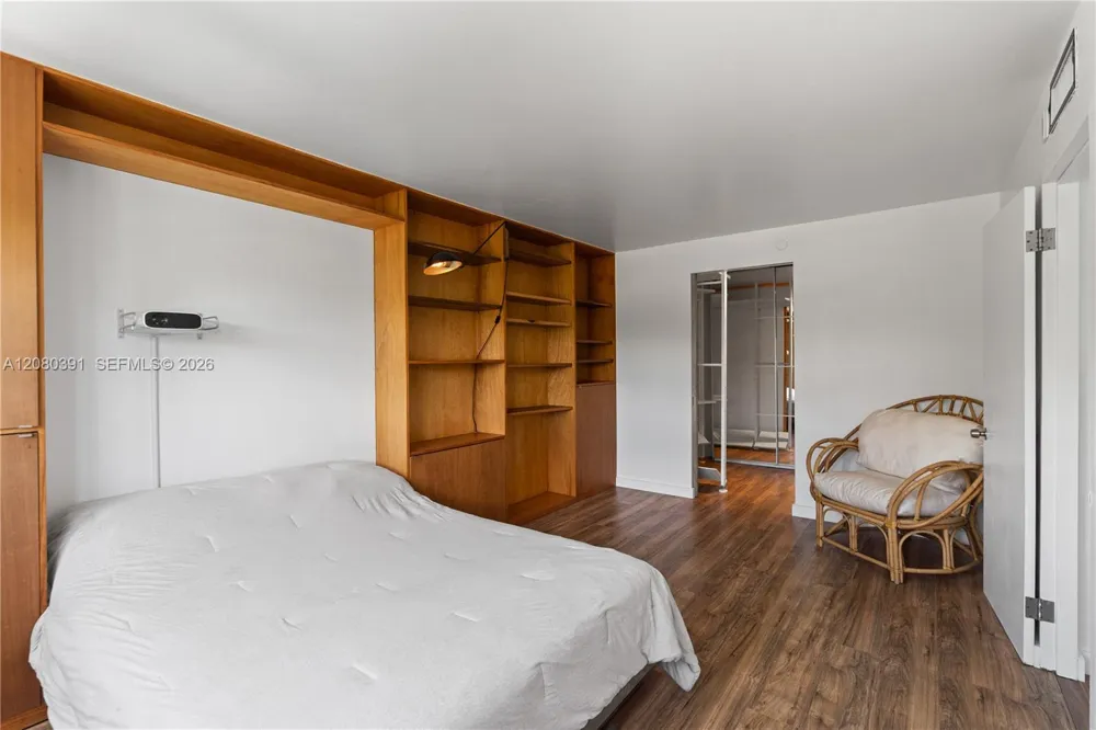 1881 Washington Ave #4G Miami Beach, FL 33139