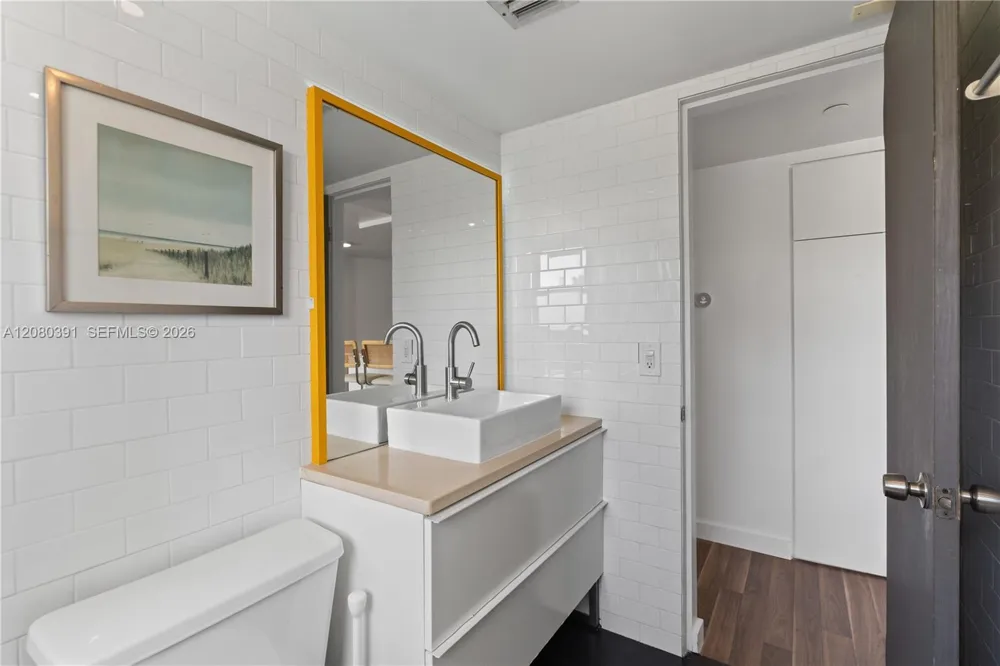 1881 Washington Ave #4G Miami Beach, FL 33139