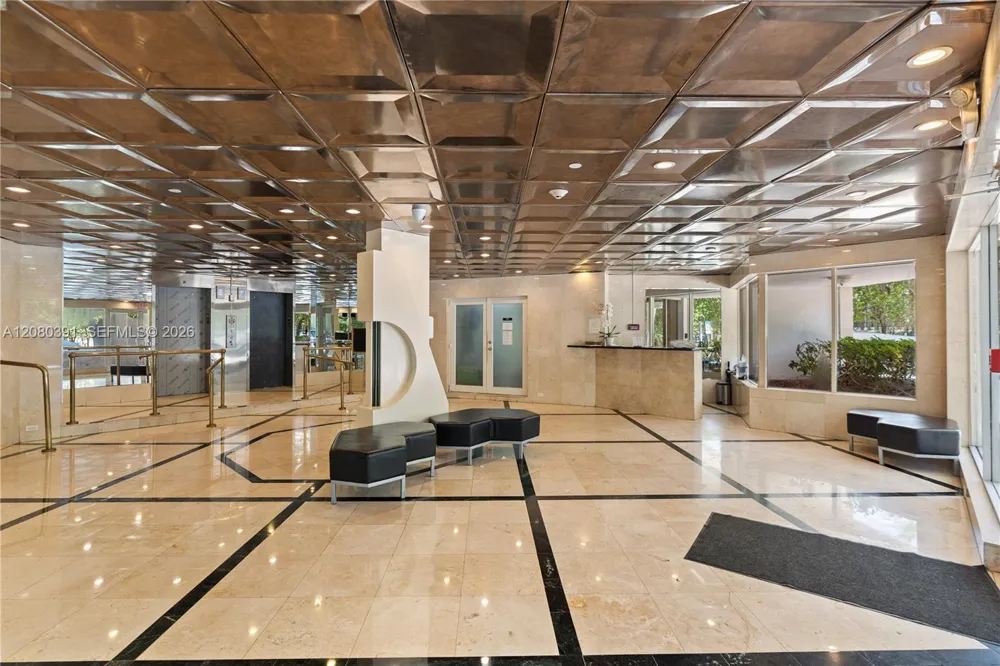1881 Washington Ave #4G Miami Beach, FL 33139