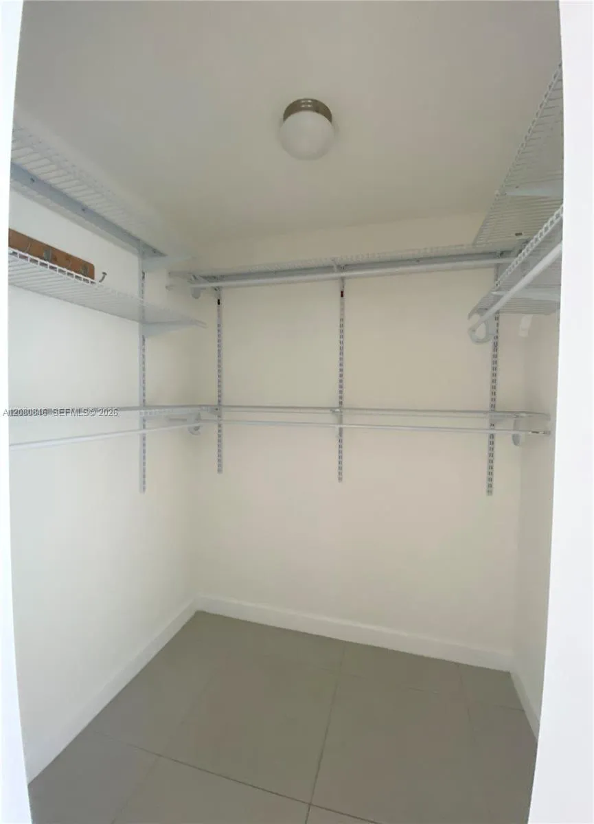 5350 NW 84th Ave #603 Doral, FL 33166