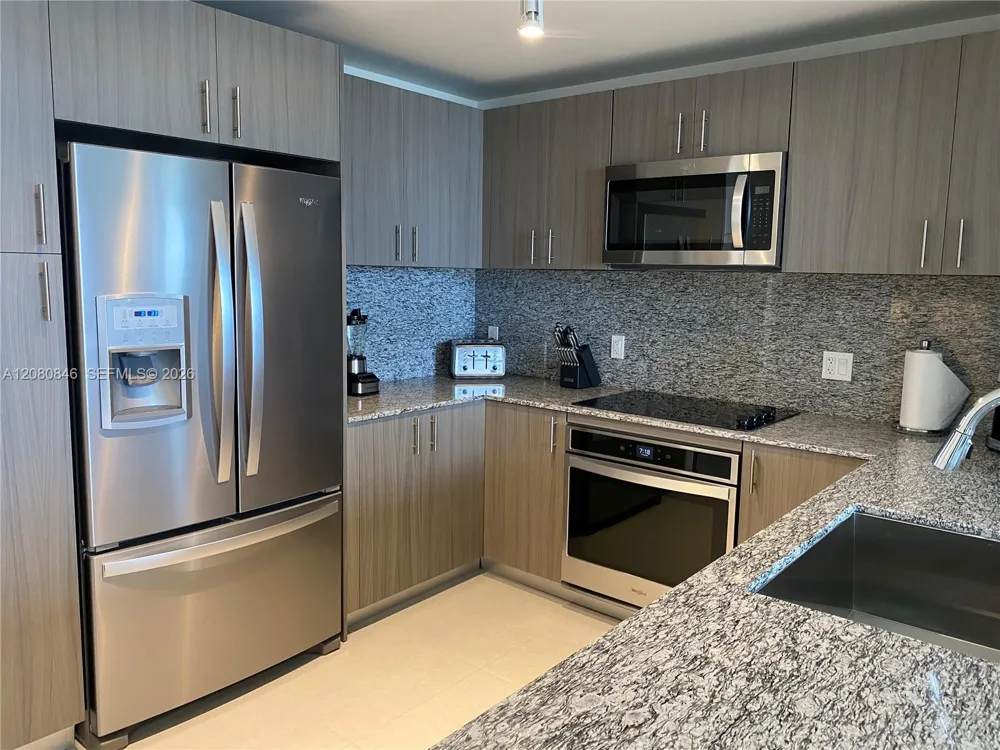 5350 NW 84th Ave #603 Doral, FL 33166