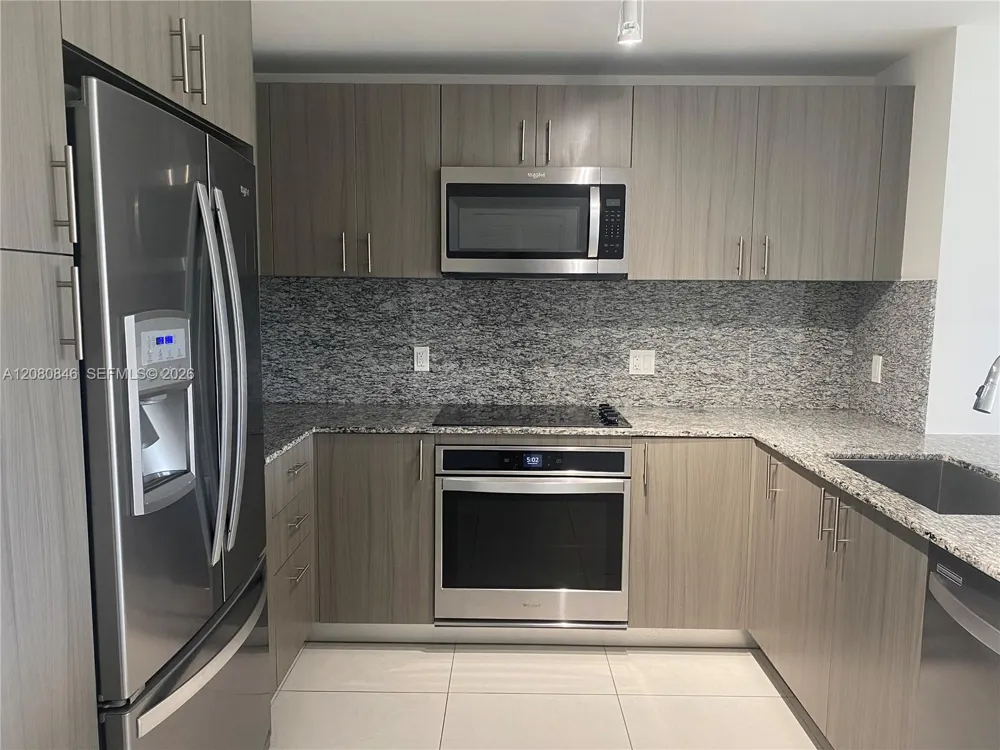 5350 NW 84th Ave #603 Doral, FL 33166