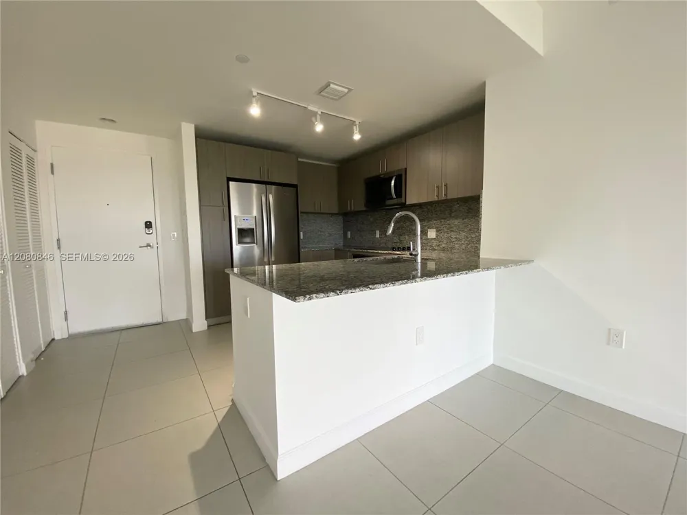 5350 NW 84th Ave #603 Doral, FL 33166