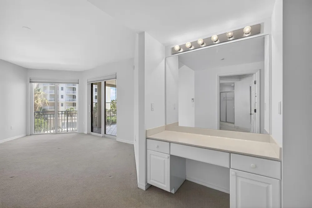 1660 S Highway A1A #222 Jupiter, FL 33477