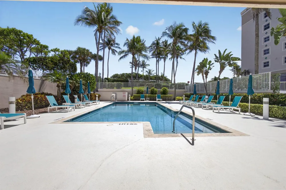 1660 S Highway A1A #222 Jupiter, FL 33477