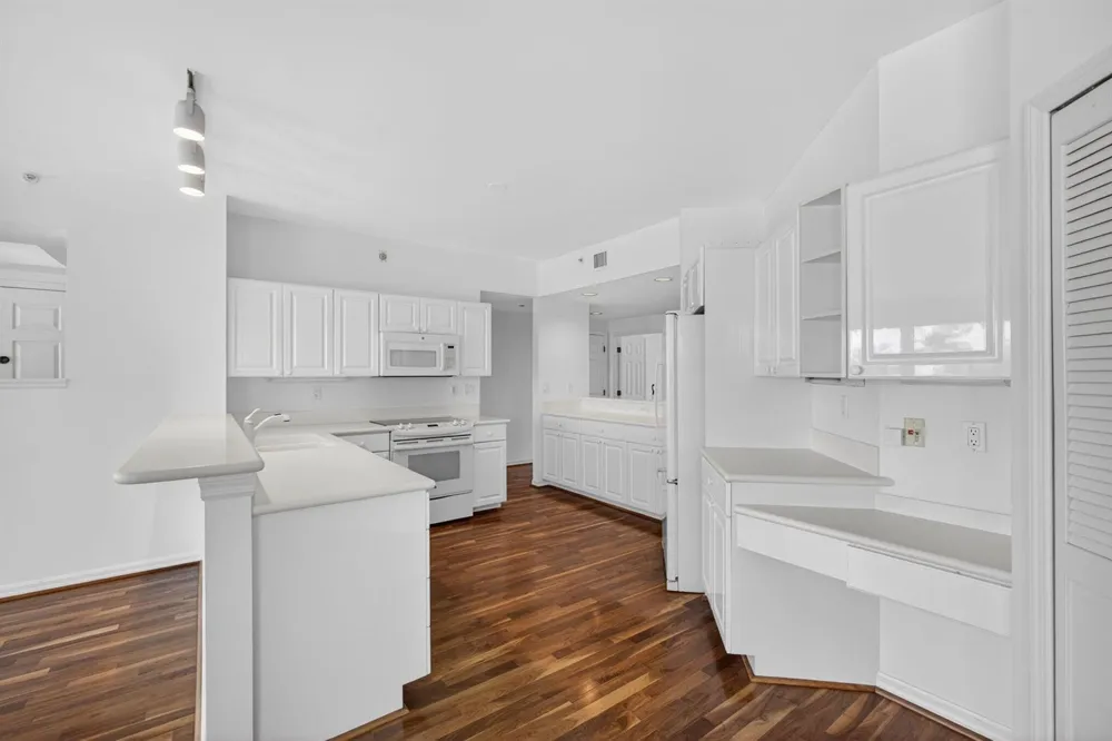 1660 S Highway A1A #222 Jupiter, FL 33477