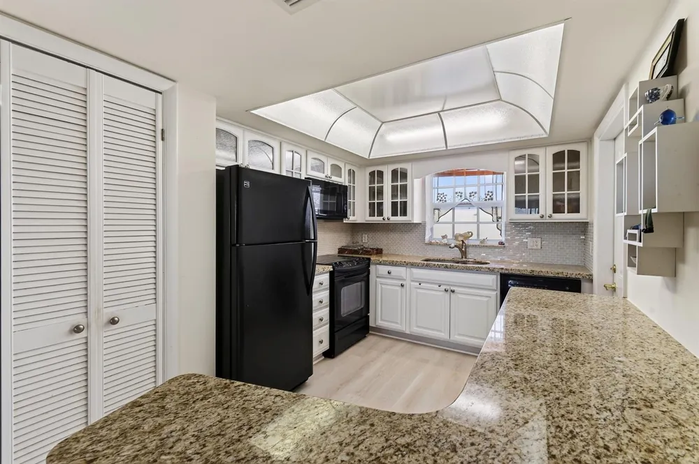 907 Marina Drive #Unit 306 North Palm Beach, FL 33408