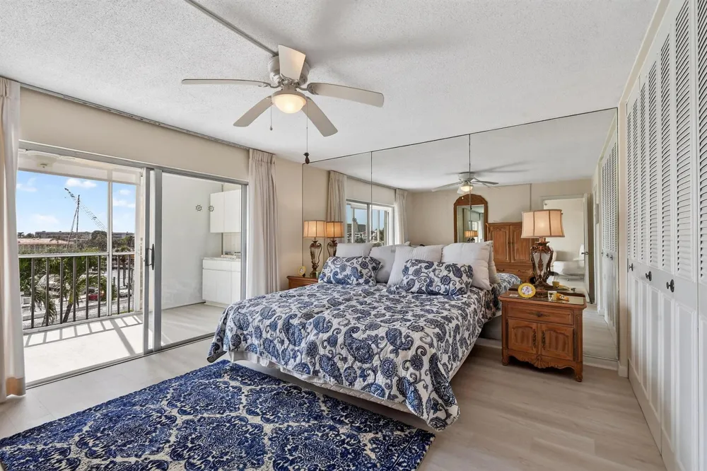 907 Marina Drive #Unit 306 North Palm Beach, FL 33408